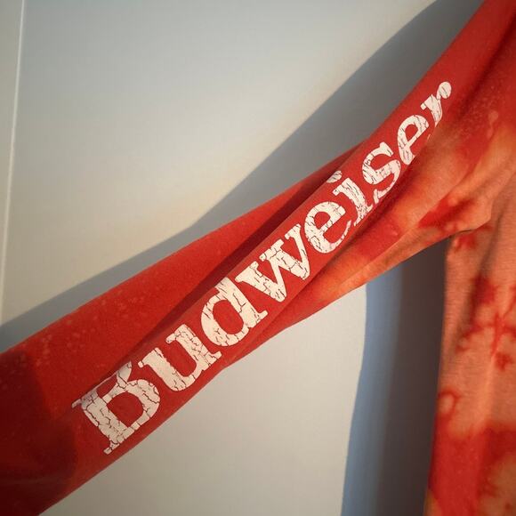 Junk Food Clothing Tie-Dye Budweiser Crewneck Sweatshirt, Red, Men’s Small - Picture 4 of 7
